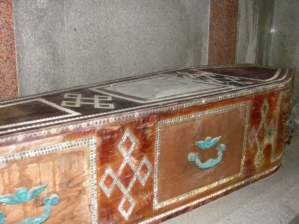 People Share The Weirdest Things They’ve Encountered In Other People’s Homes Facts