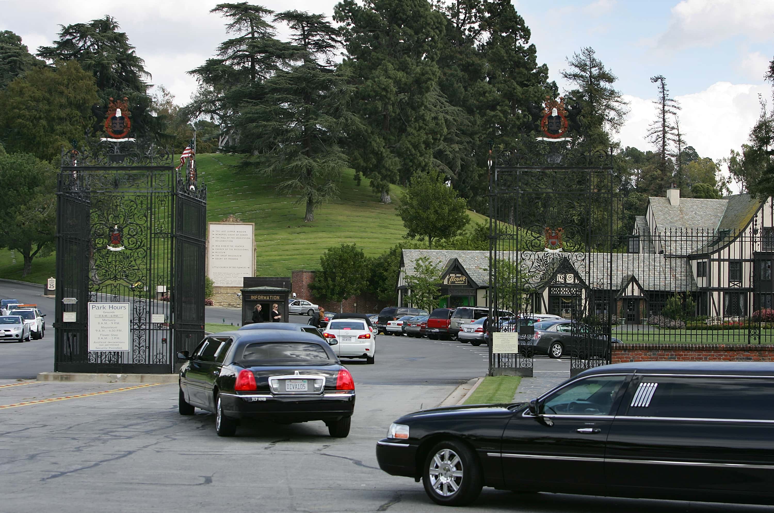 Elizabeth Taylor Facts