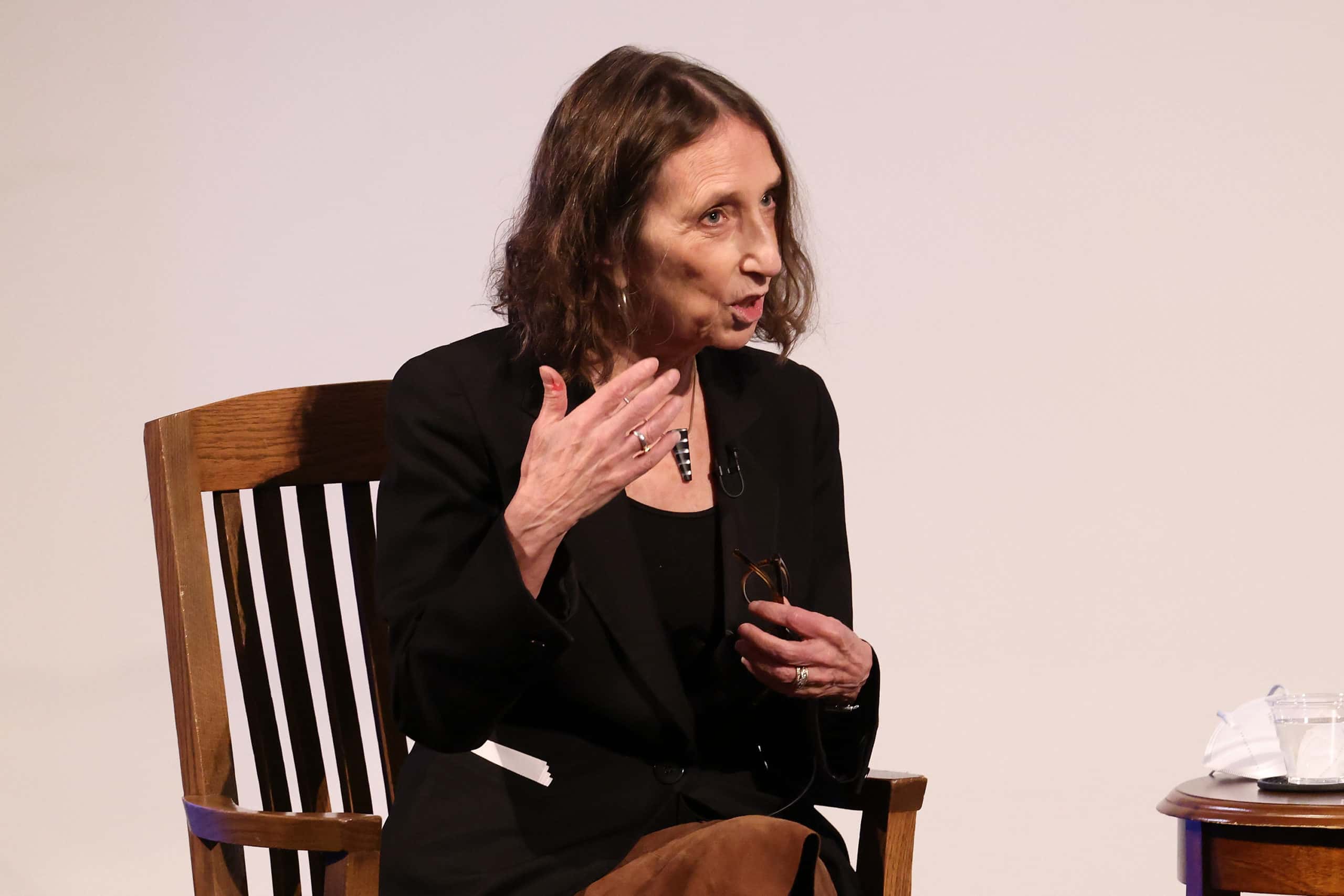 Emily Dickinson Facts