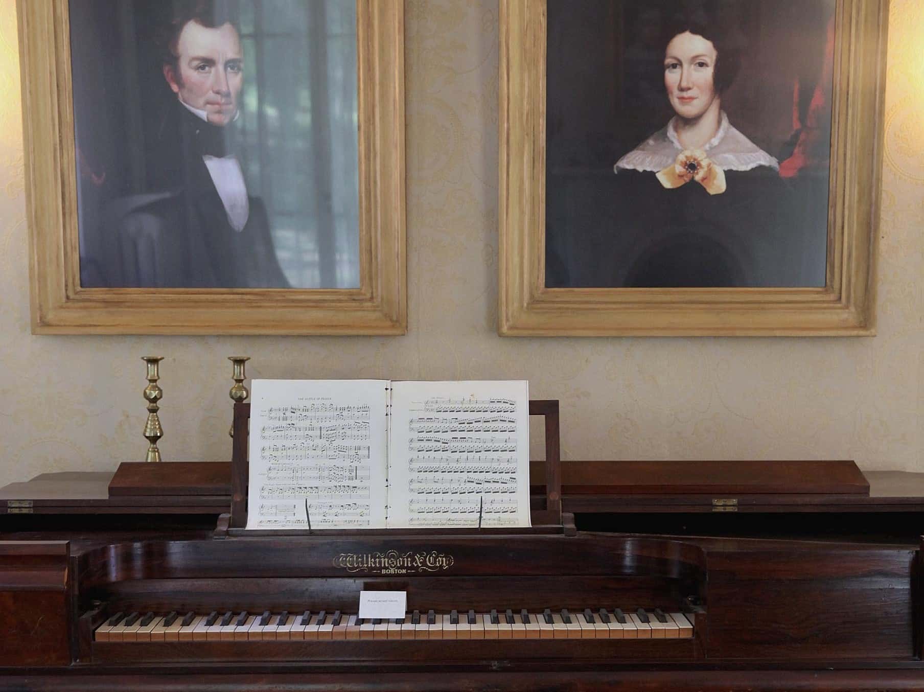 Emily Dickinson Facts