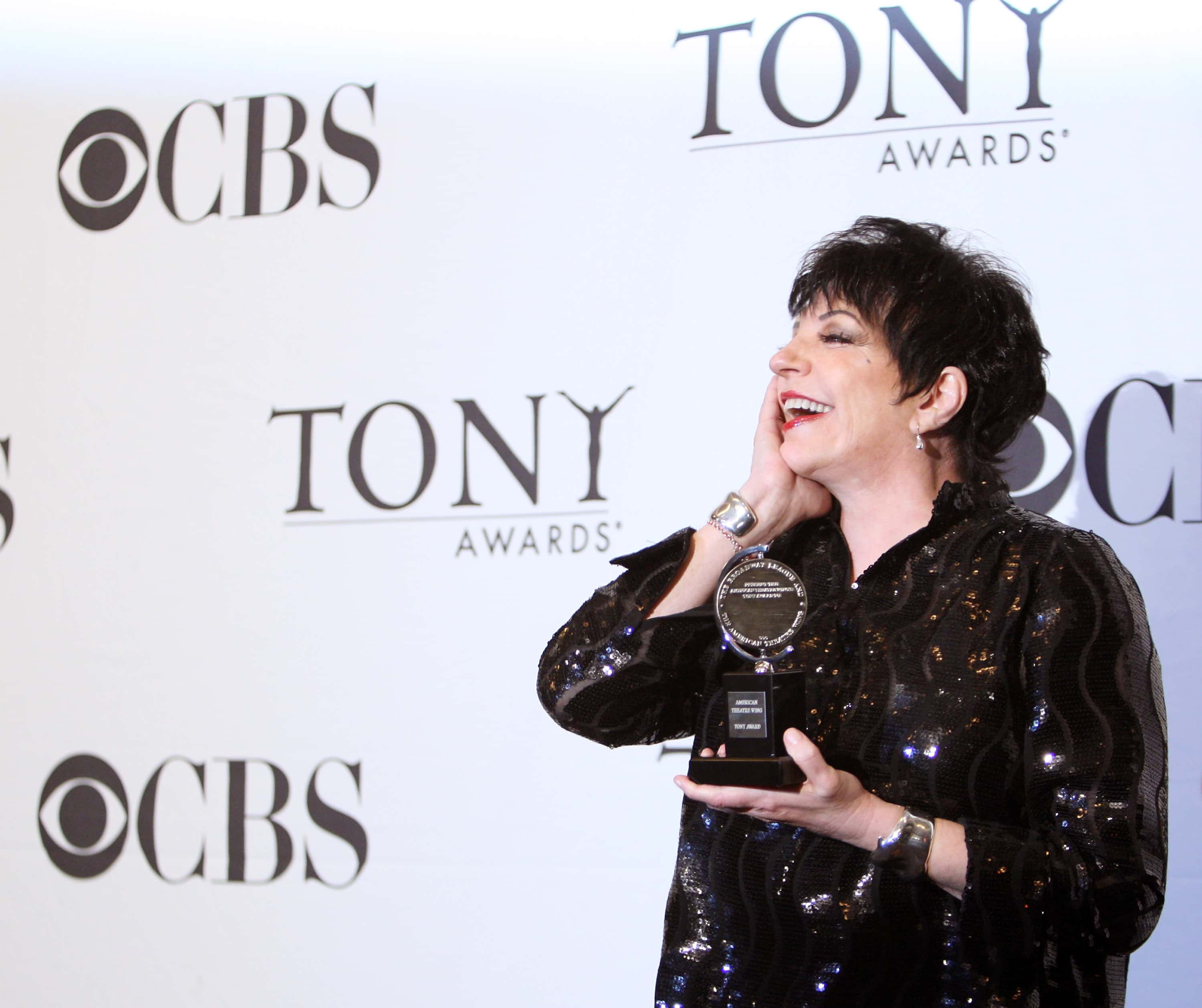 Liza Minnelli Facts