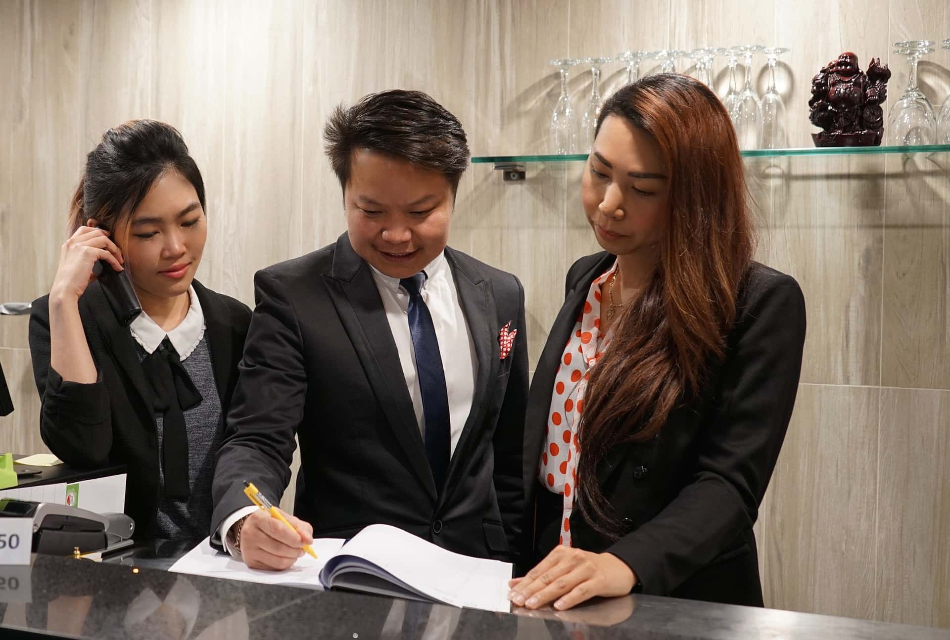 Juiciest Gossip facts