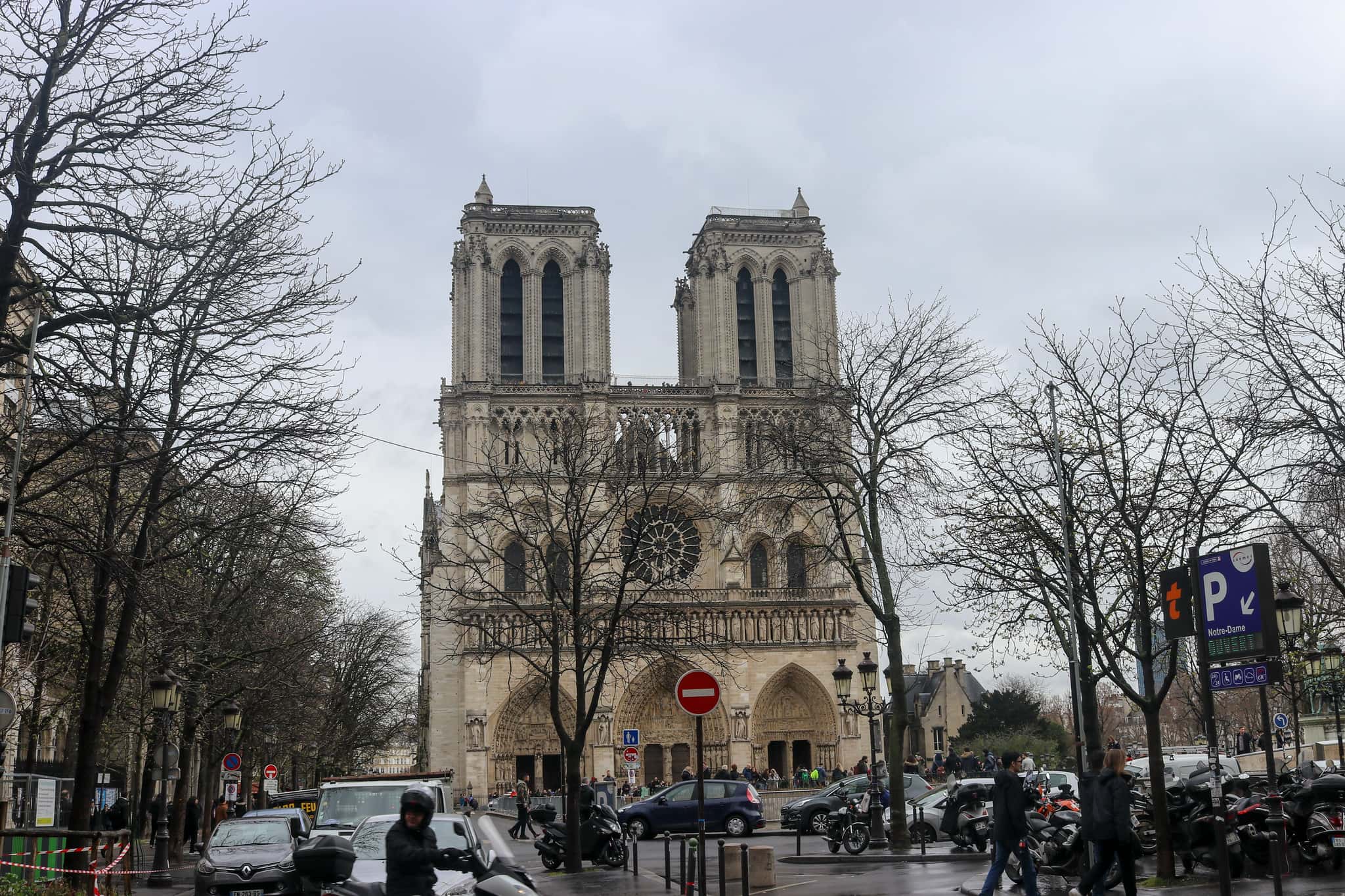 Notre-Dame Cathedral facts