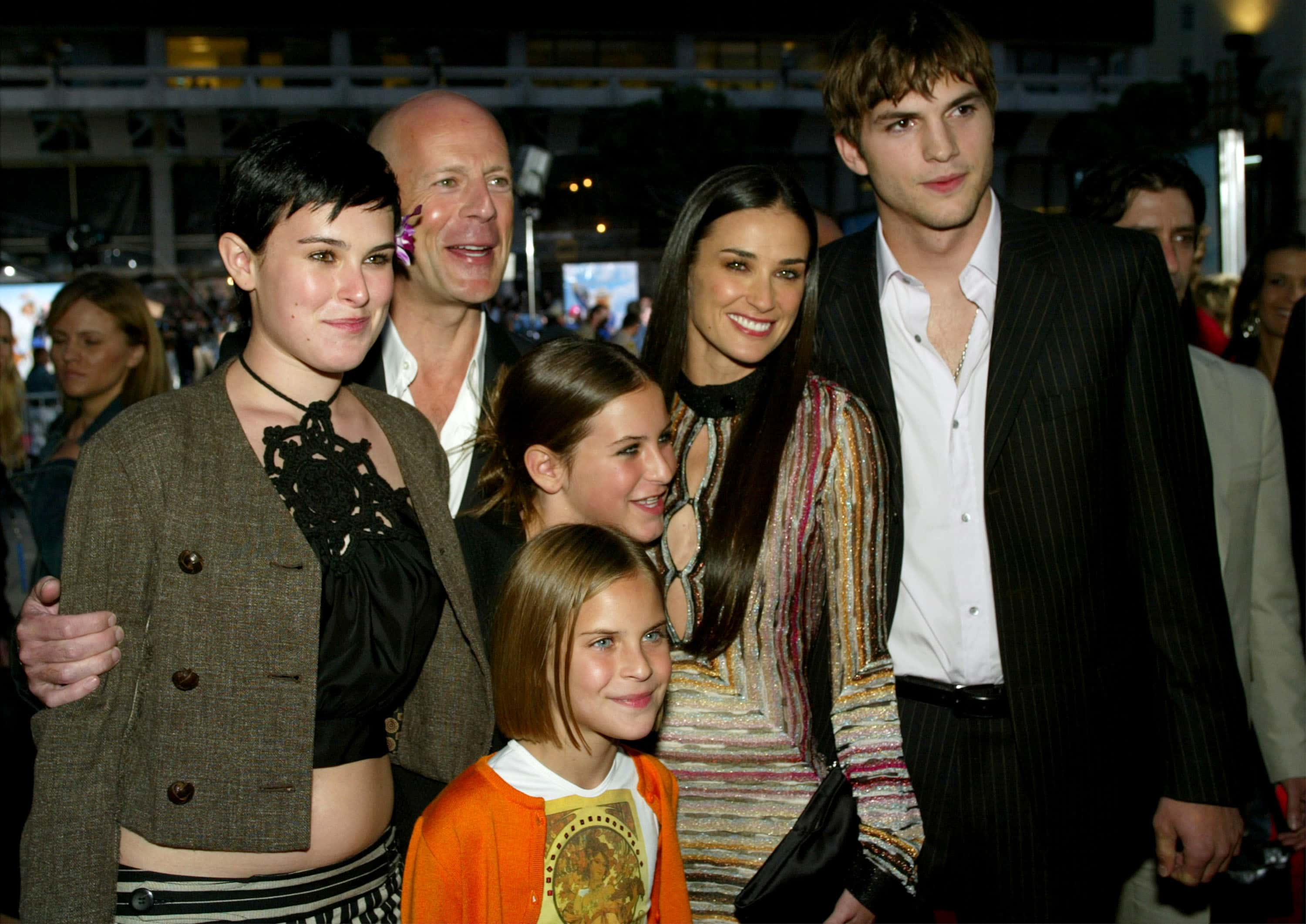 Actor Bruce Willis, actress Demi Moore with daughters