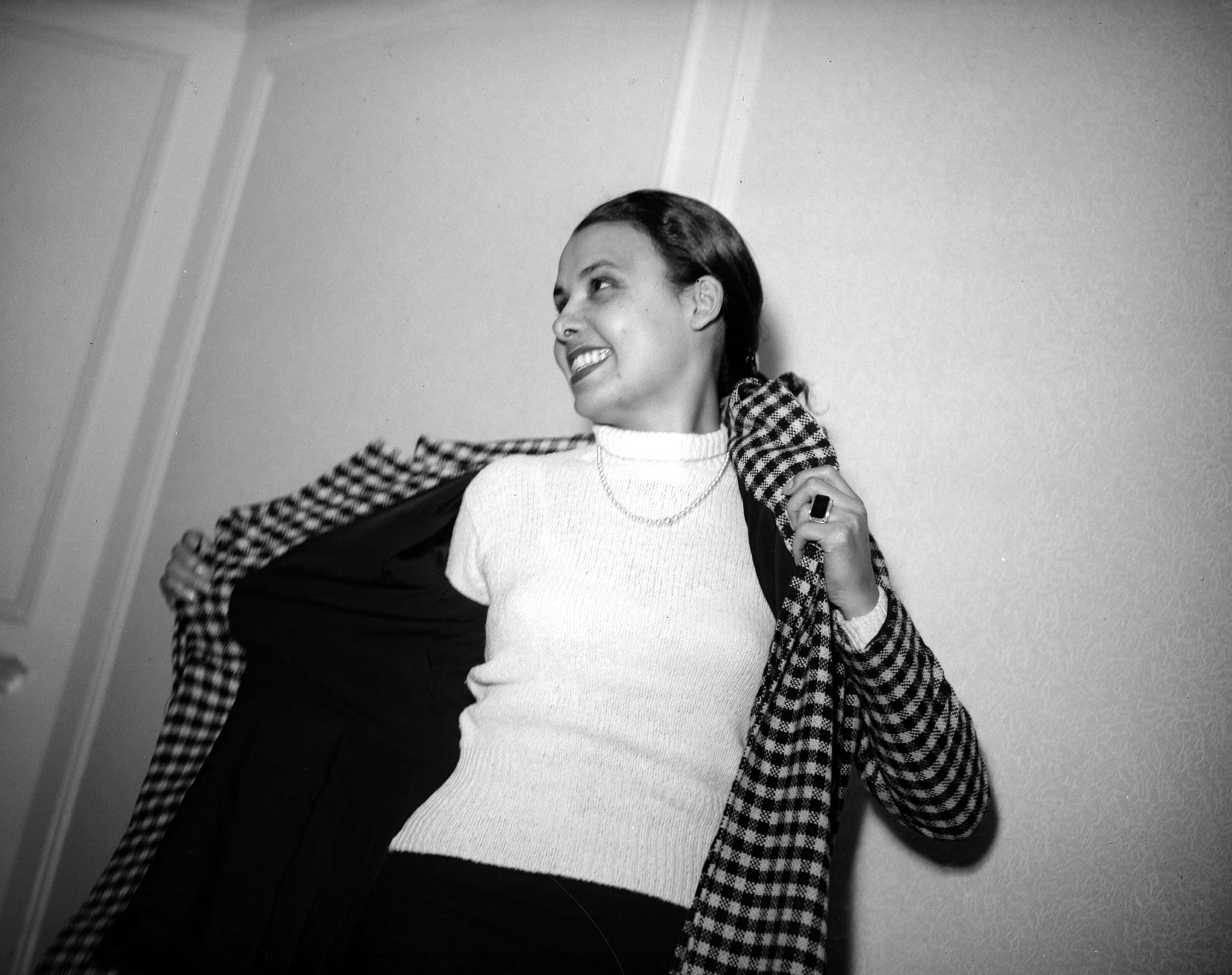 Lena Horne in coat 