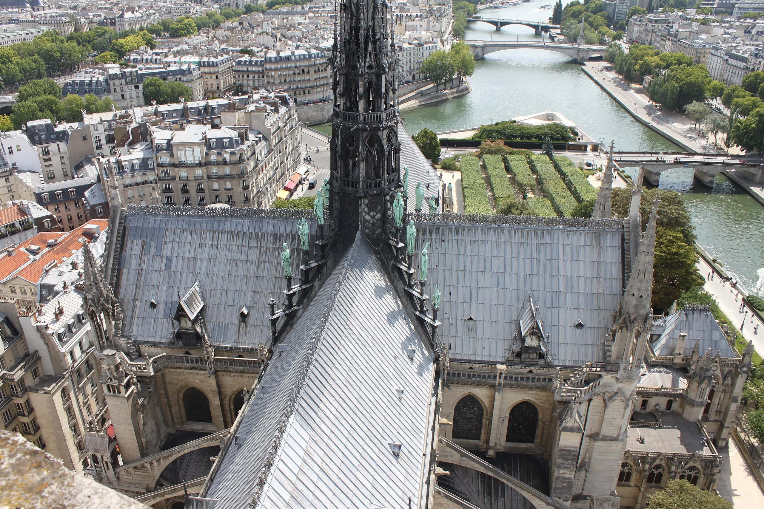 Notre-Dame Cathedral facts