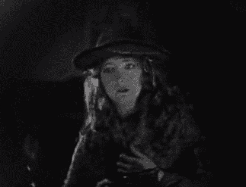 Lillian Gish in Broken Blossoms wearing black