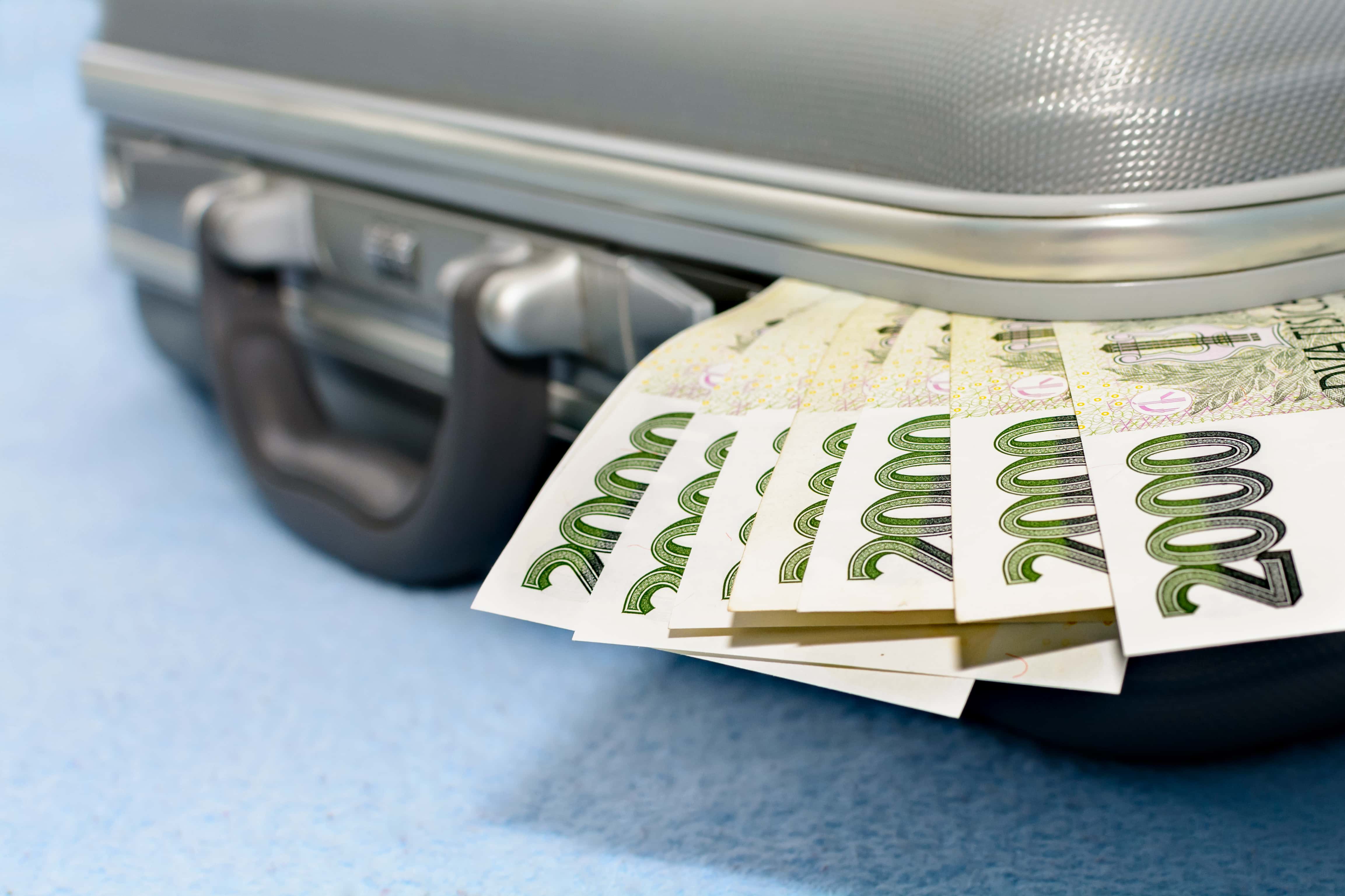 Genius Criminals Facts