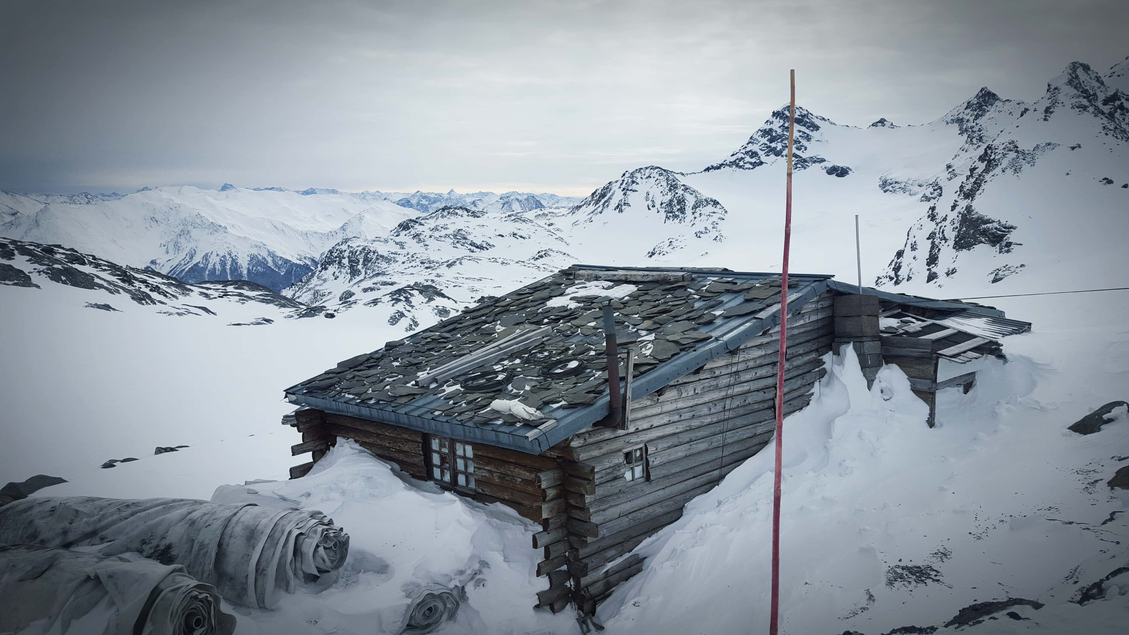 Hunters in the Woods facts