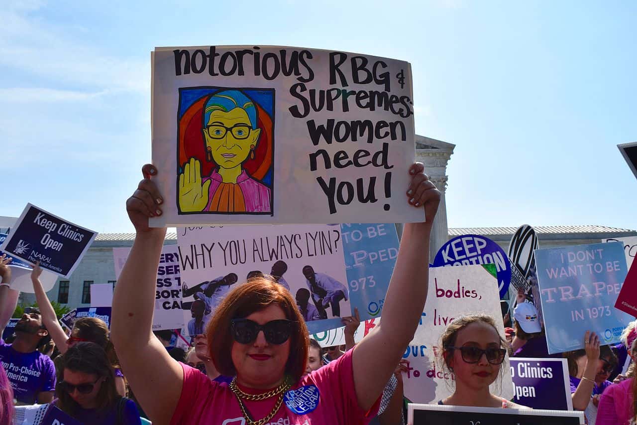 :Pro-choice demonstration about Whole Woman's Health v. Hellerstedt, Ruth Bader Ginsburg poster