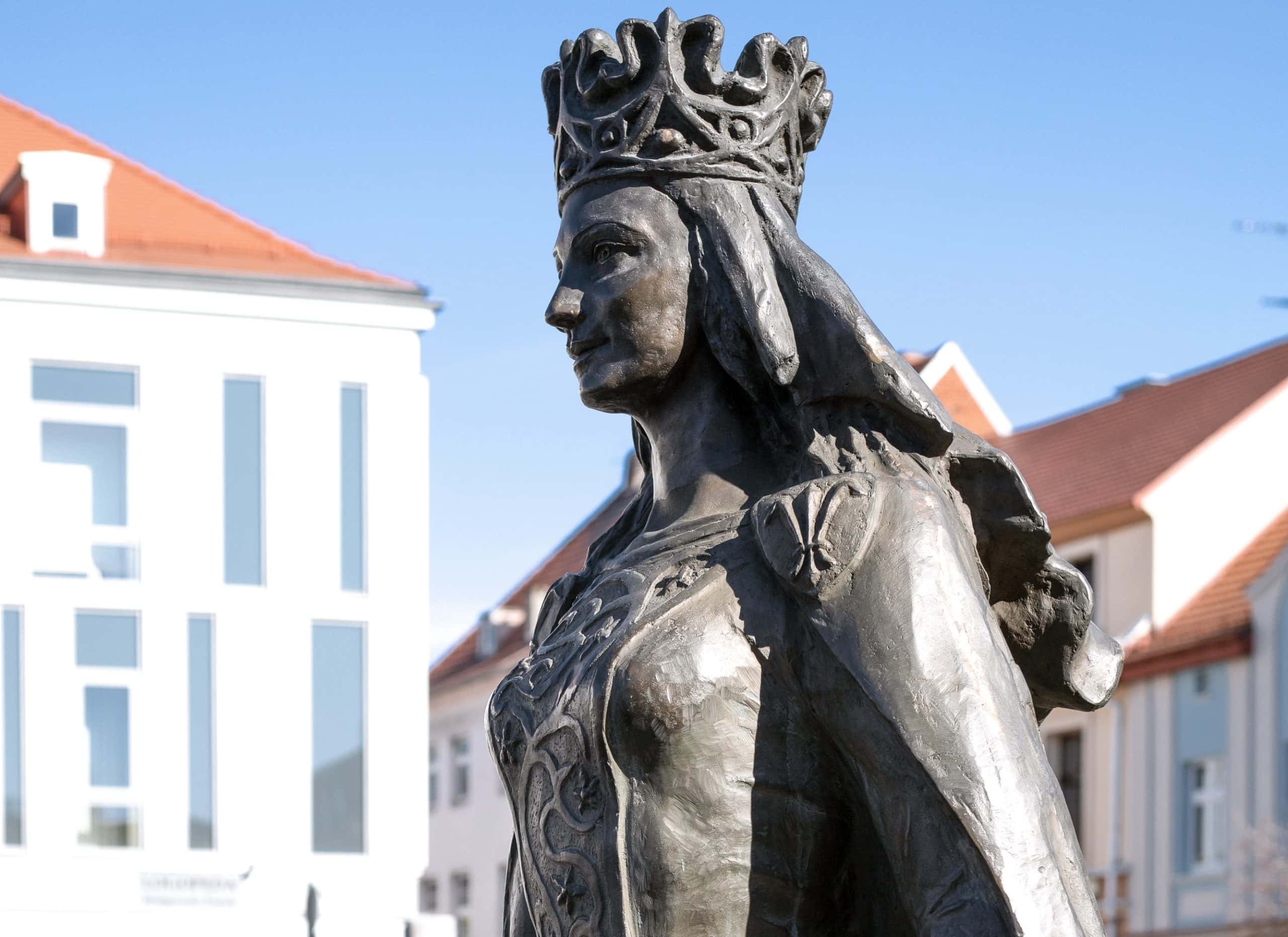 Queen Jadwiga Facts