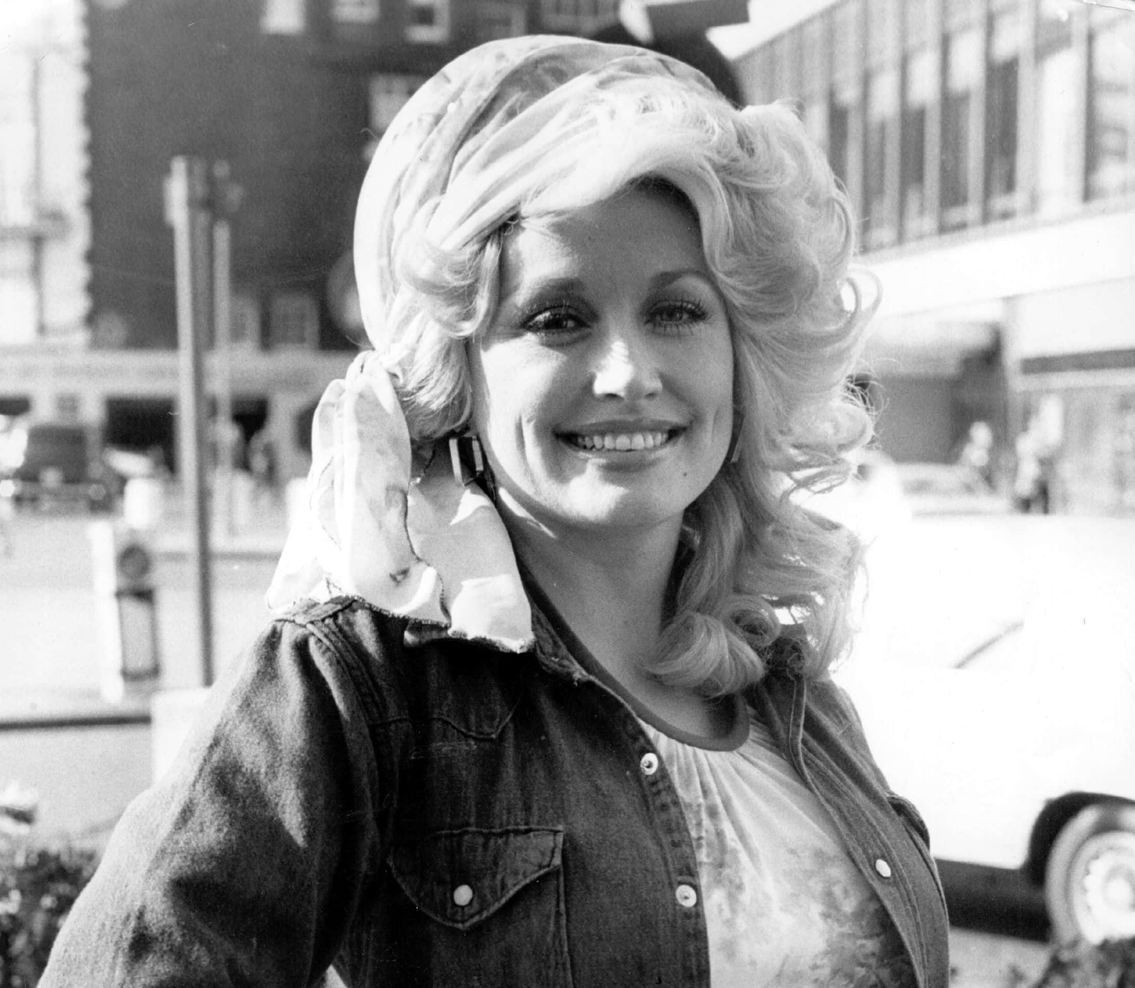 Dolly Parton Facts