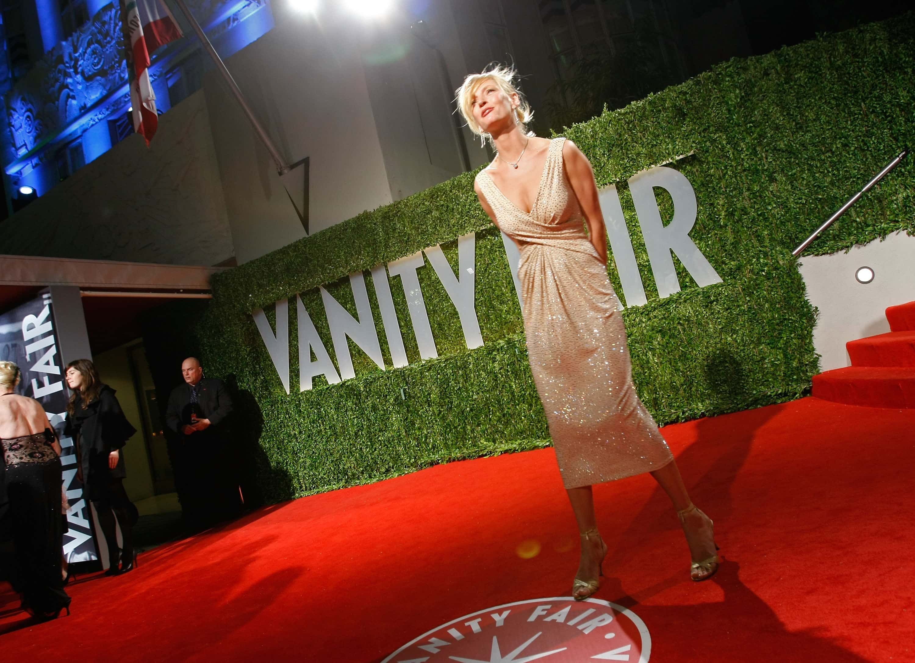 Uma Thurman arrives at the 2009 Vanity Fair Oscar Party