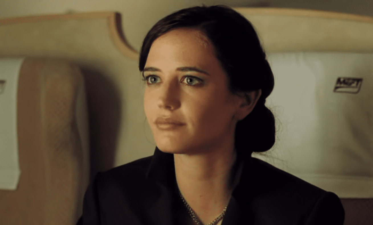 A screenshot of the movie Casino Royale