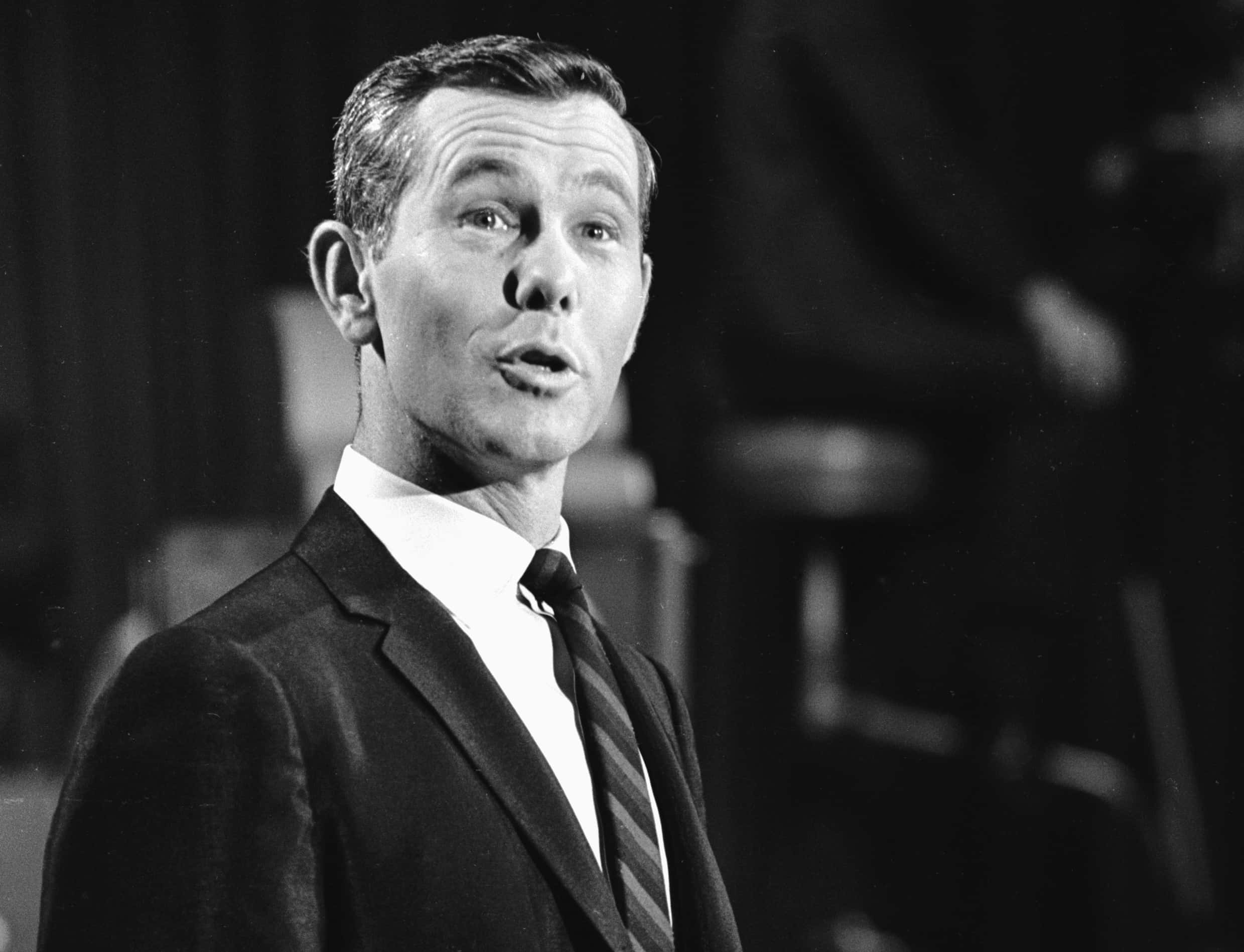 Johnny Carson in black suit 