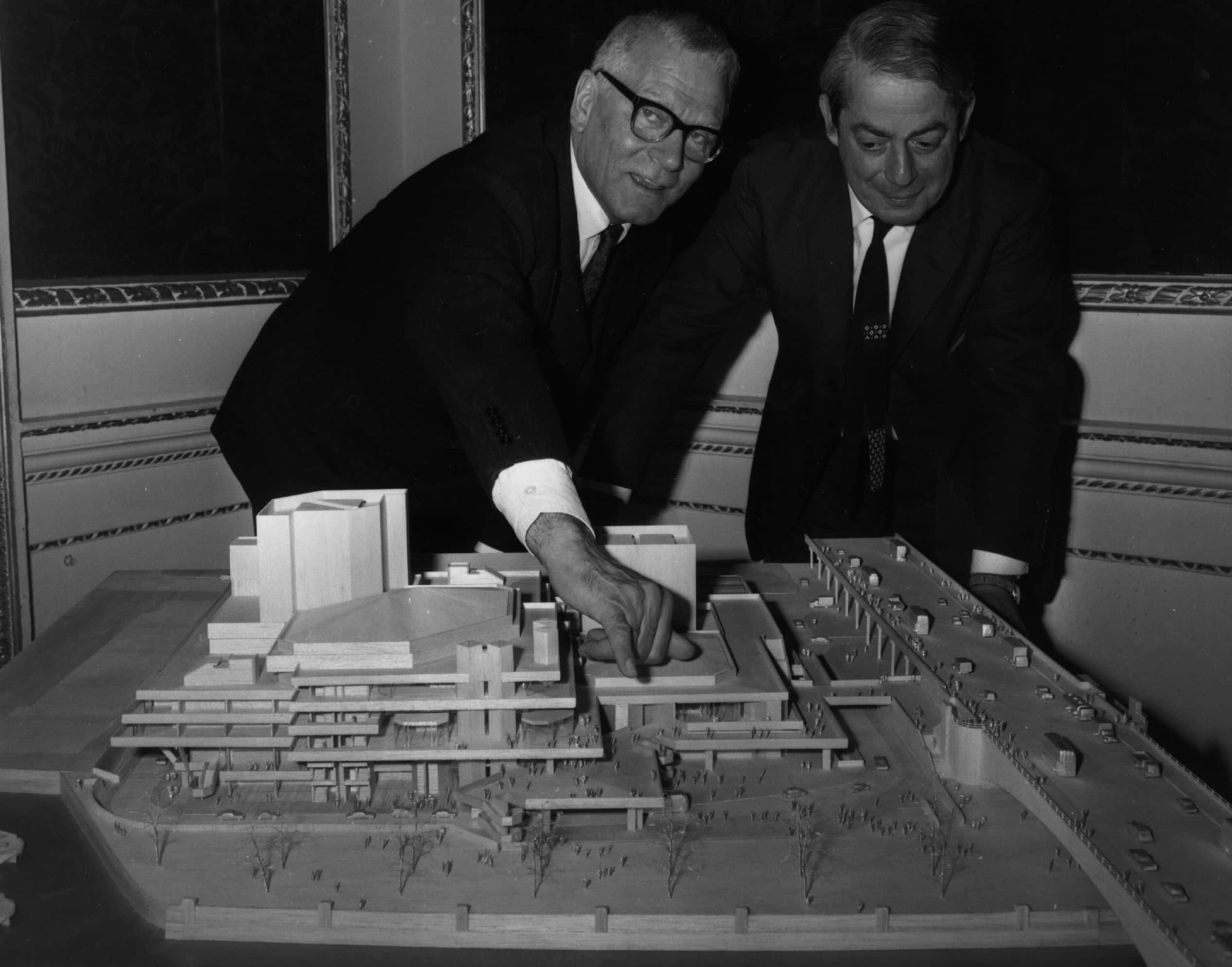 Laurence Olivier facts