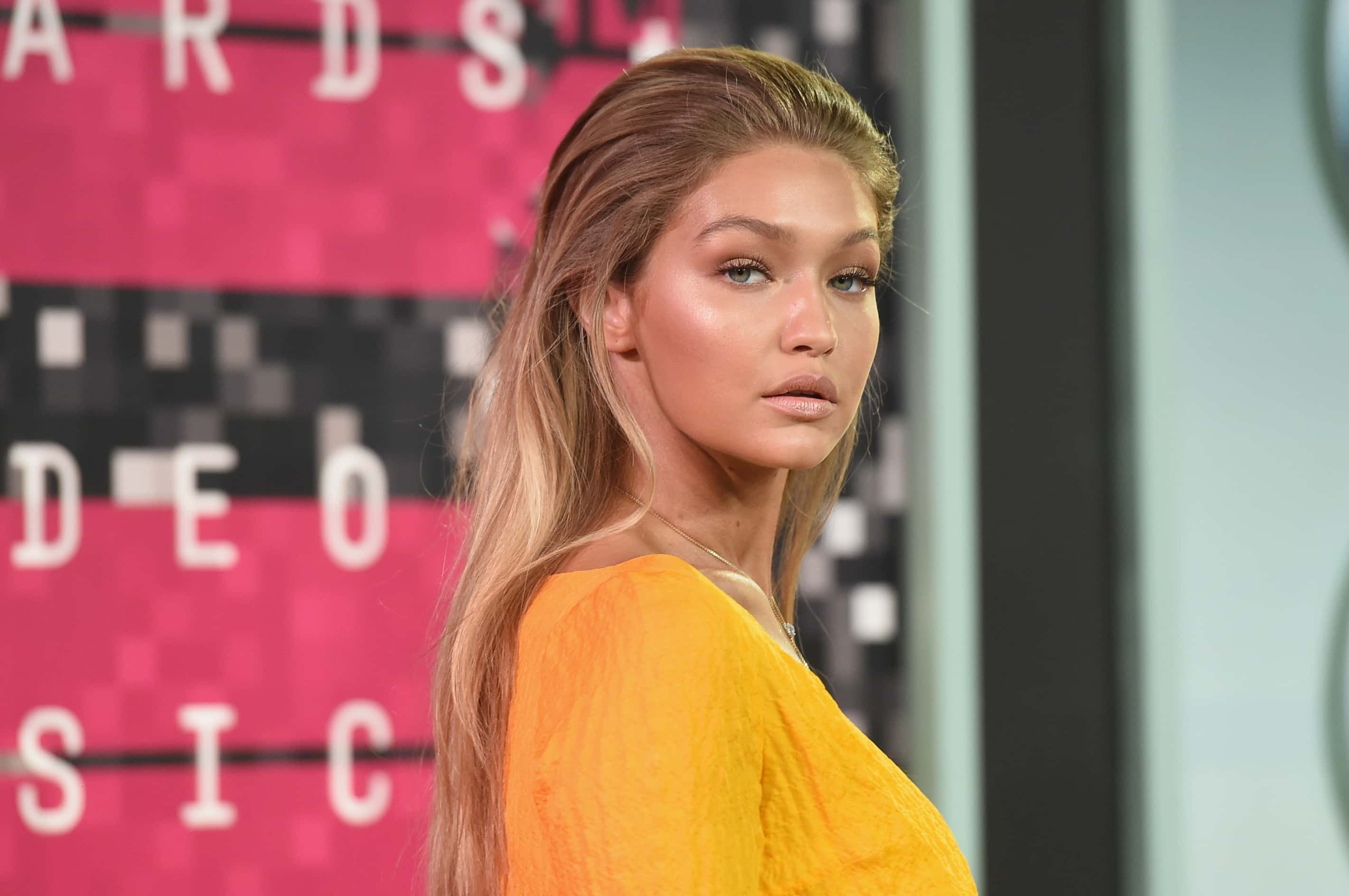 Gigi Hadid attends the 2015 MTV Video Music Awards