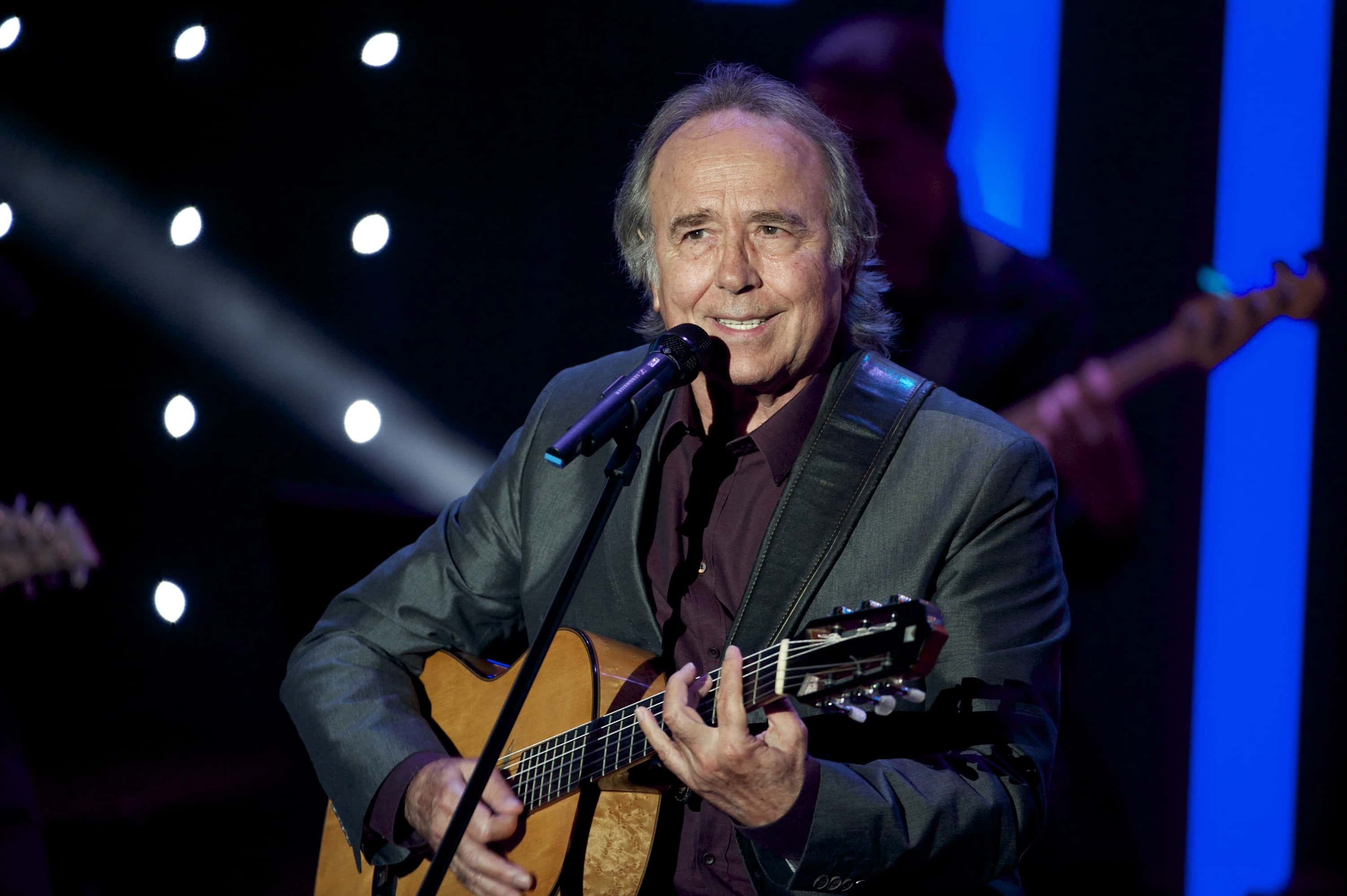 Joan Manuel Serrat attends the 30th edition of the 'Goya Cinema Awards'