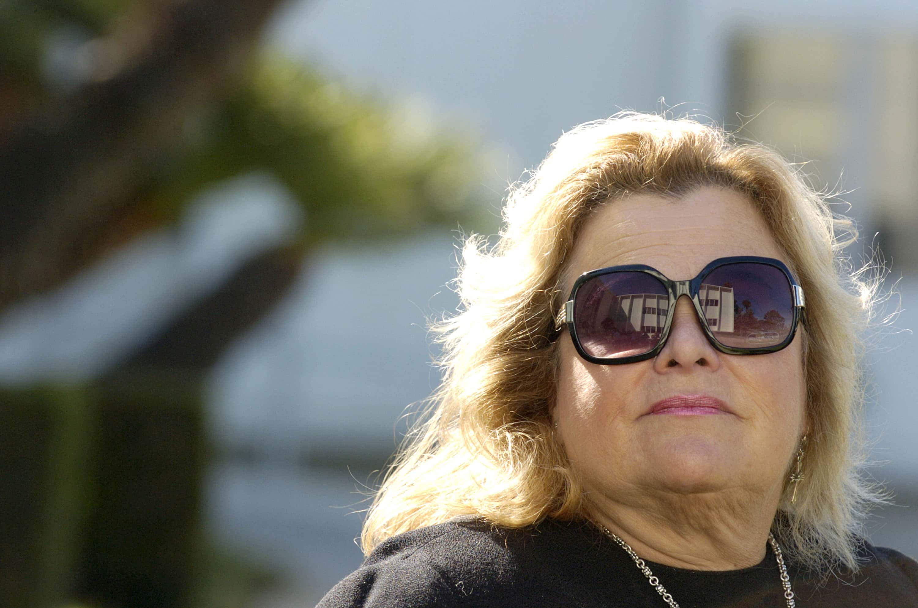 Francesca Hilton in black