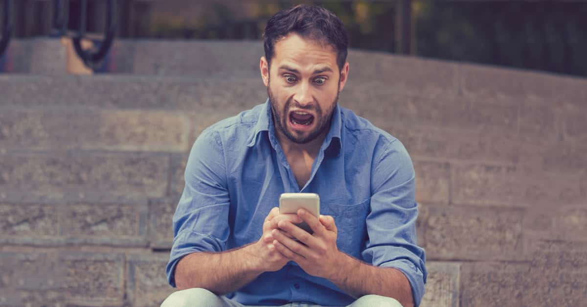 Regretful Pals Share Their Weird Encounters With Online Friends