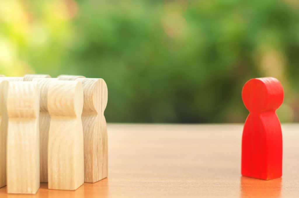 Online Friends Facts