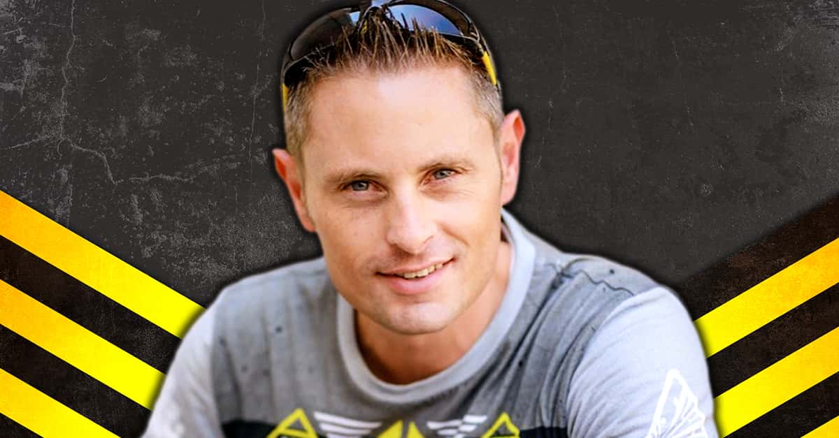 Memorable Facts About Grant Thompson, The King Of Random Factinate