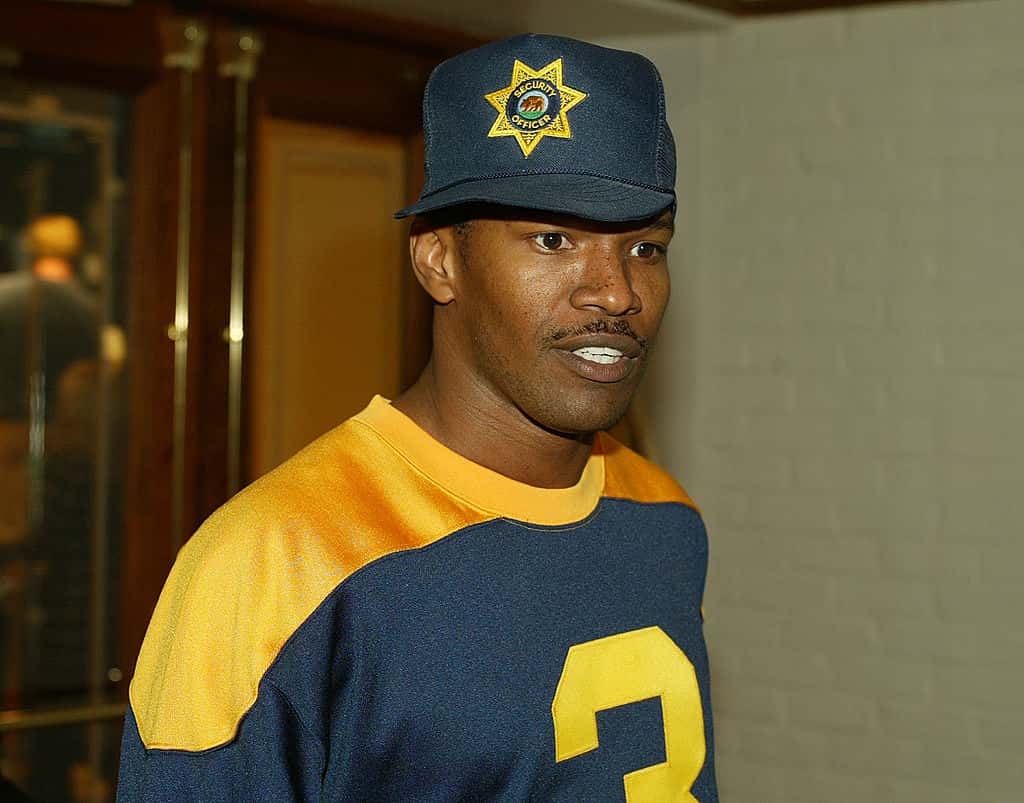 Comedian Jamie Foxx arrives at a premiere