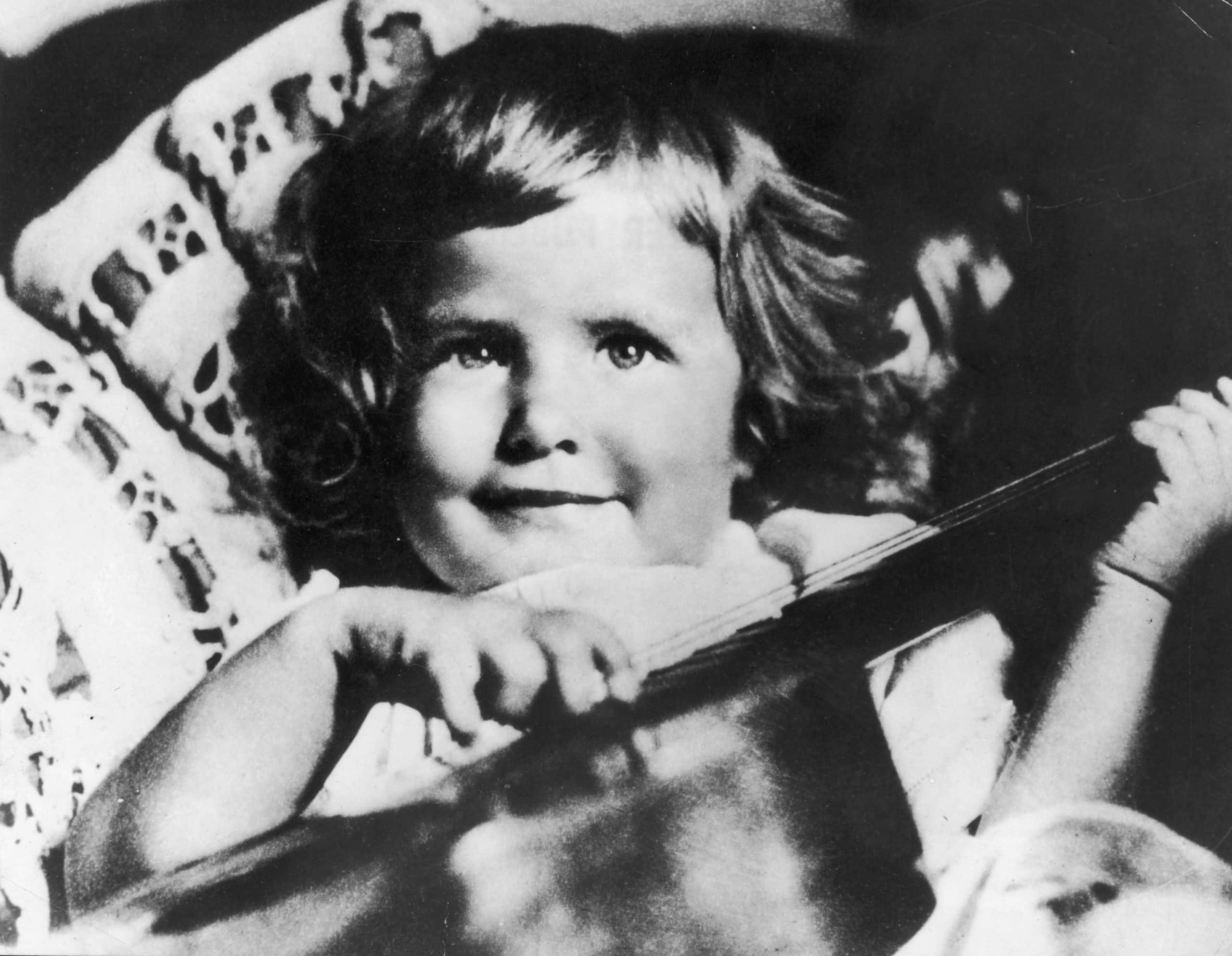 GettyImages-3224372 Ingrid Bergman as a young girl