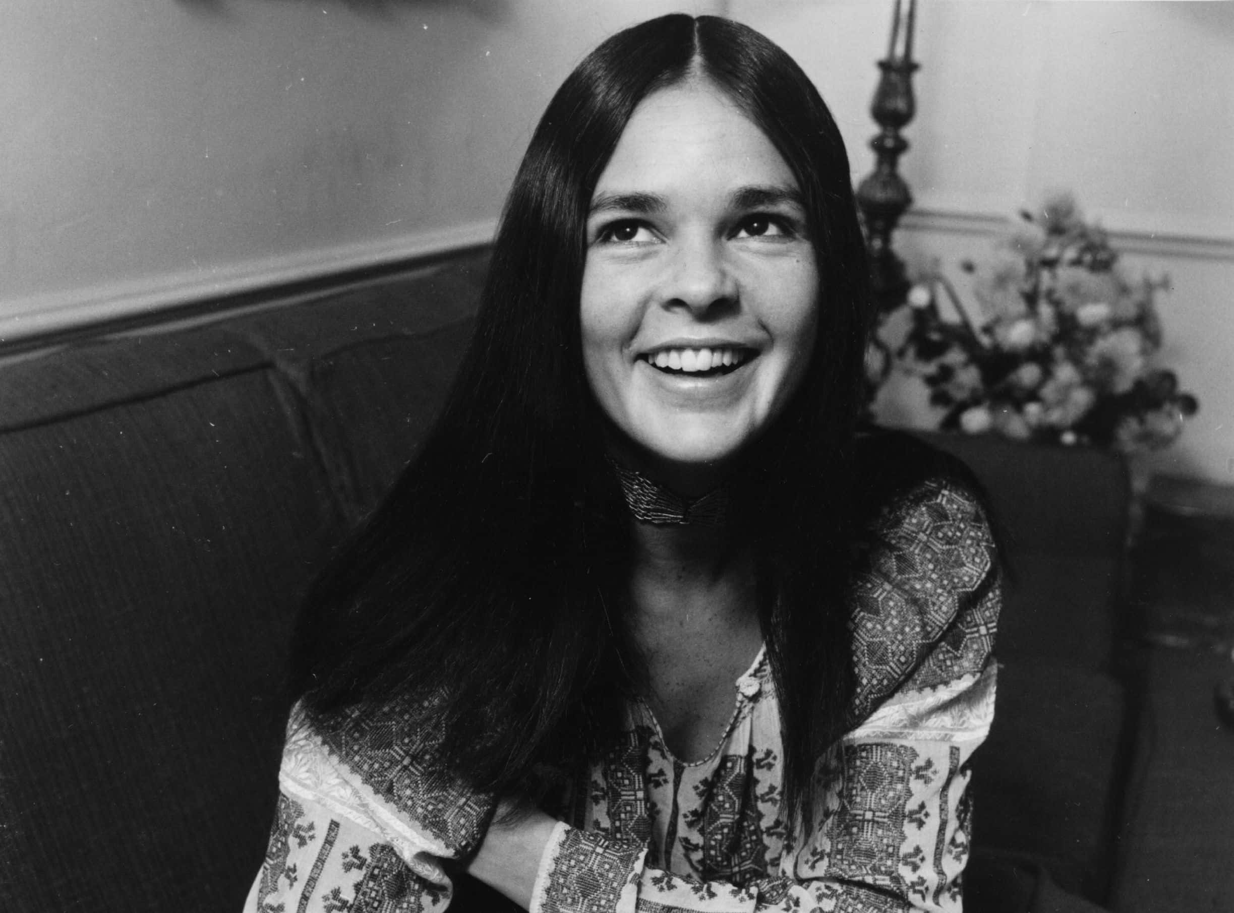 Ali MacGraw Facts