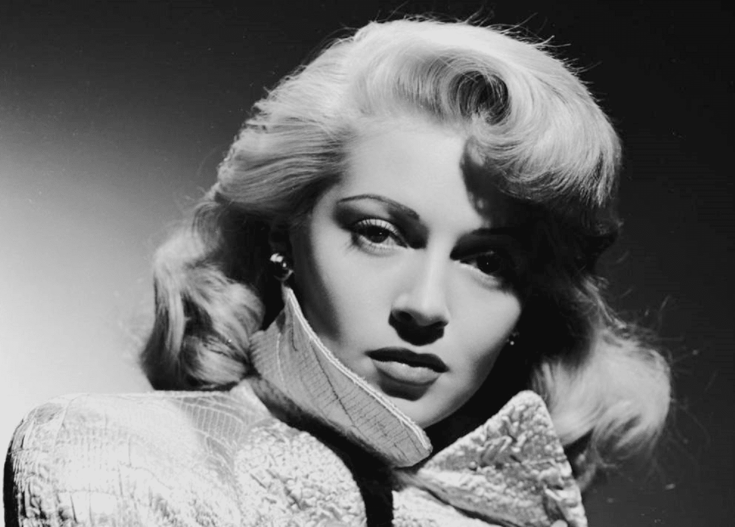 Lana Turner facts