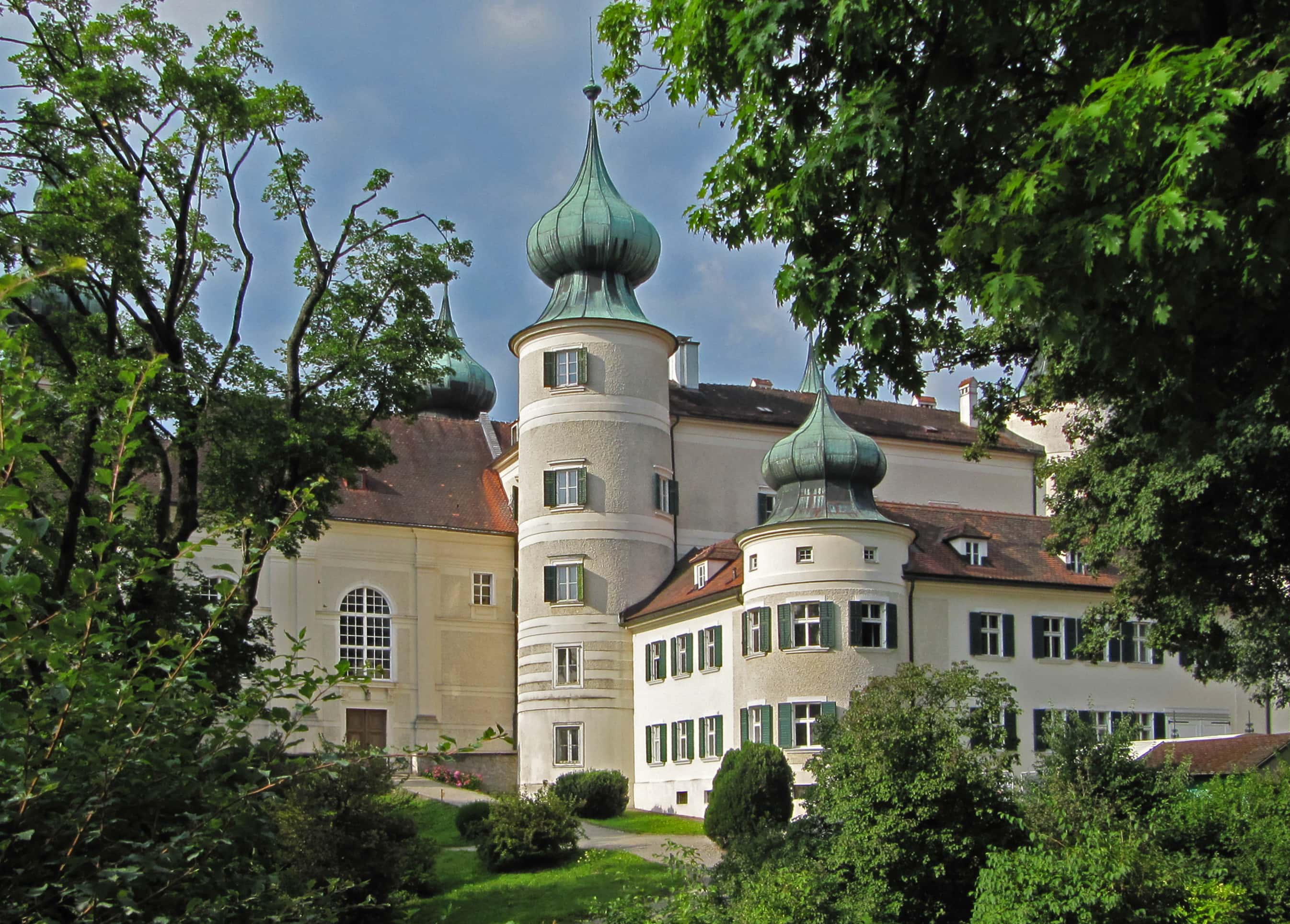 Franz Ferdinand Facts