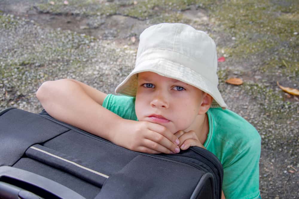 Airport Goodbyes Facts