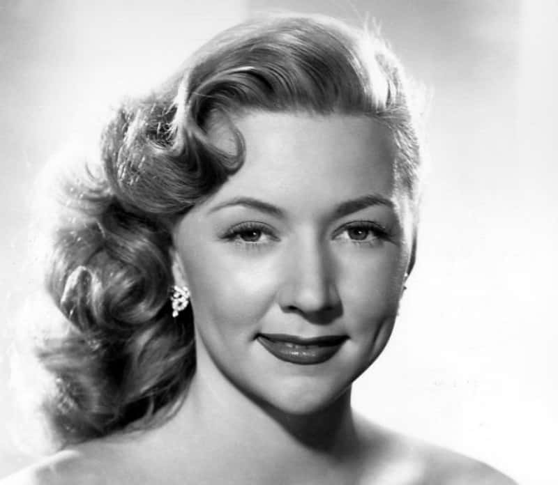 Gloria Grahame head shot with hair on one side 