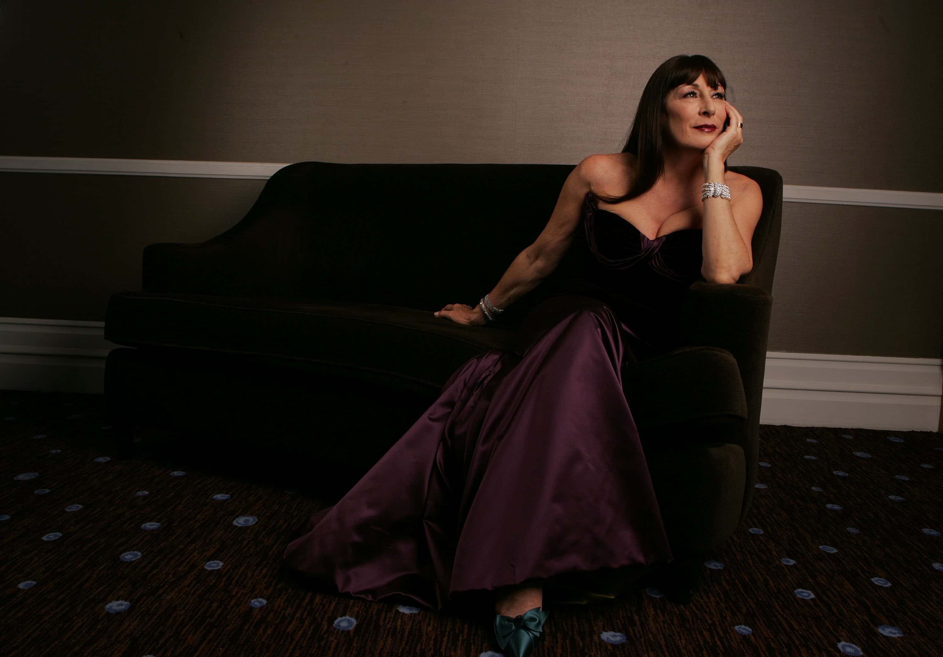 Anjelica Huston Facts