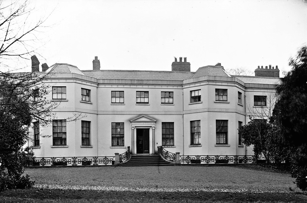 Lennox Sisters Facts