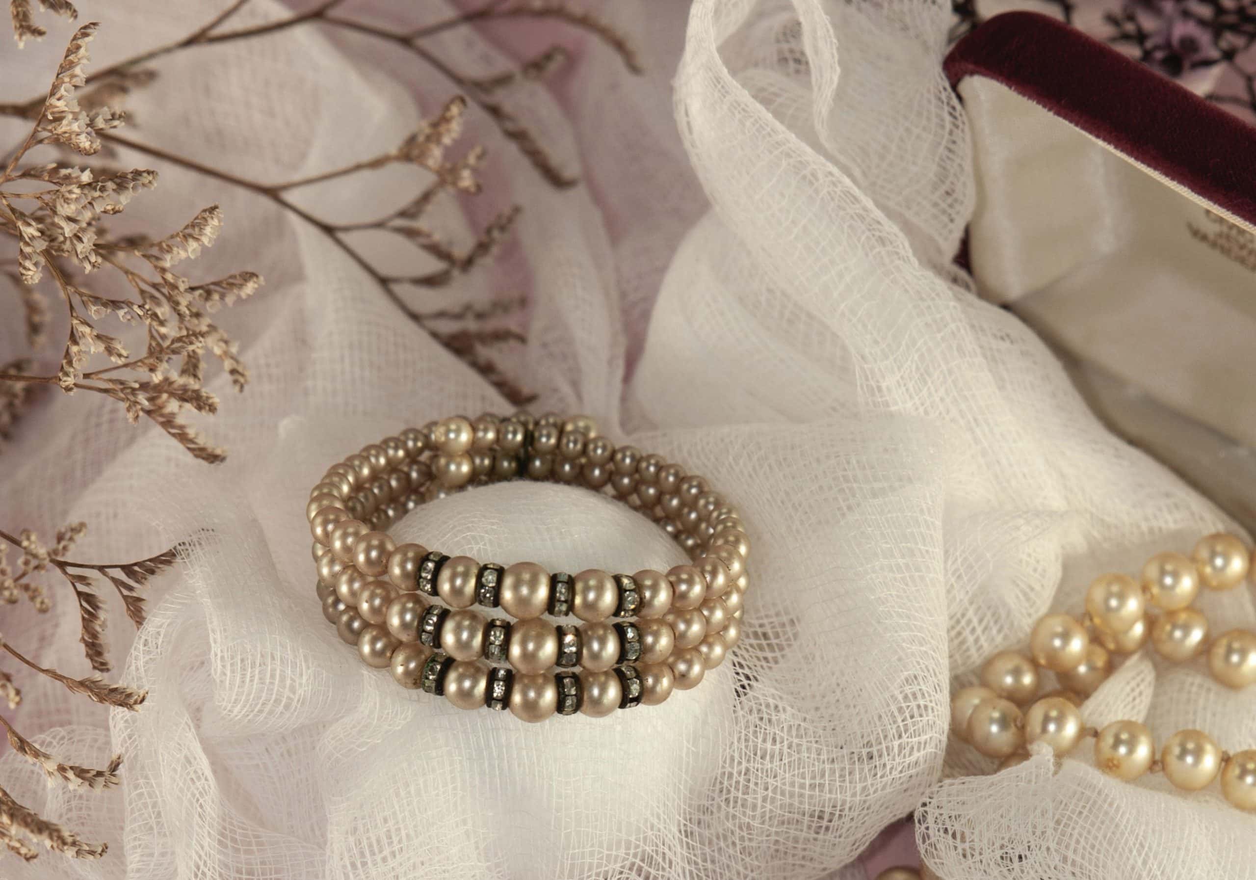 Anjelica Huston Facts