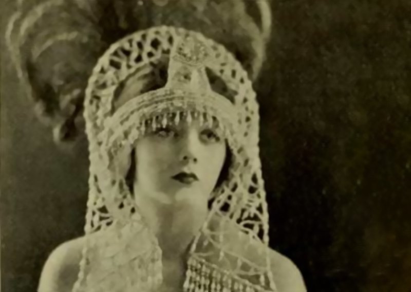 Barbara La Marr wearing head jewelry