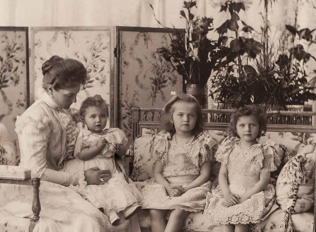 Empress Alexandra facts