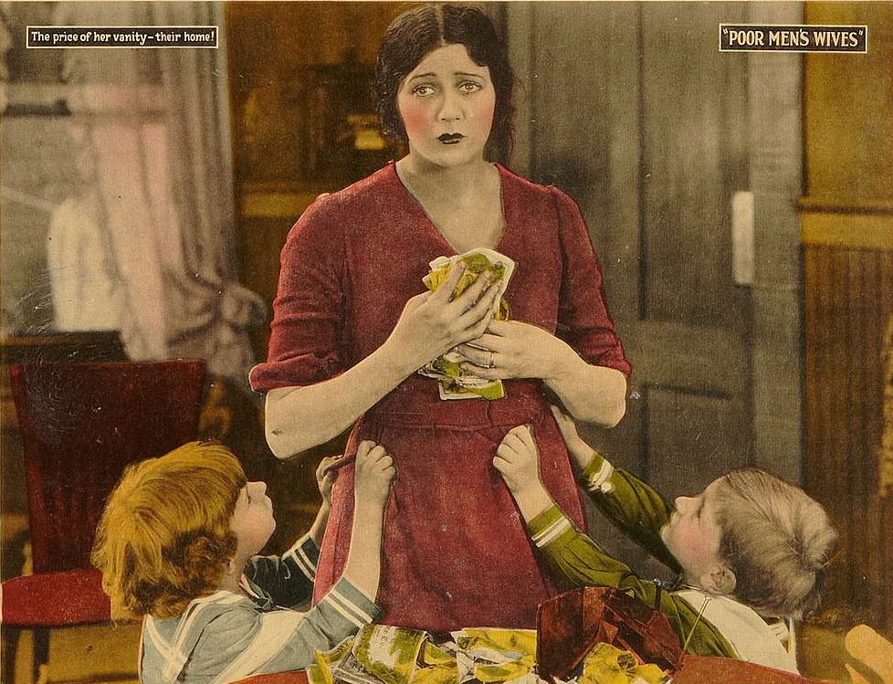 Barbara La Marr and kids