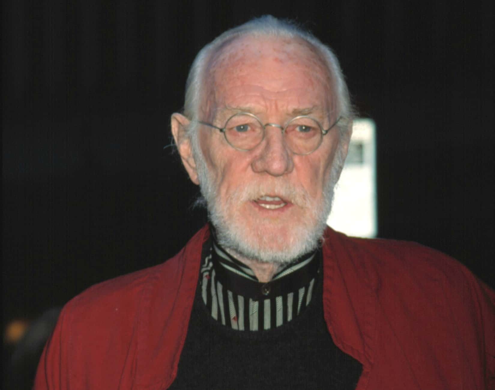 Richard Harris at premiere of HARRY POTTER & THE SORCERER'S STONE