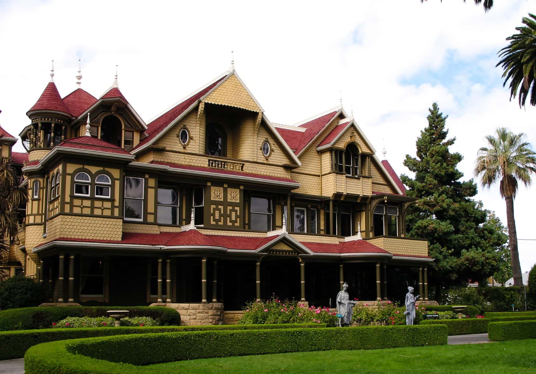 Mansions Of Disturbed Minds Facts