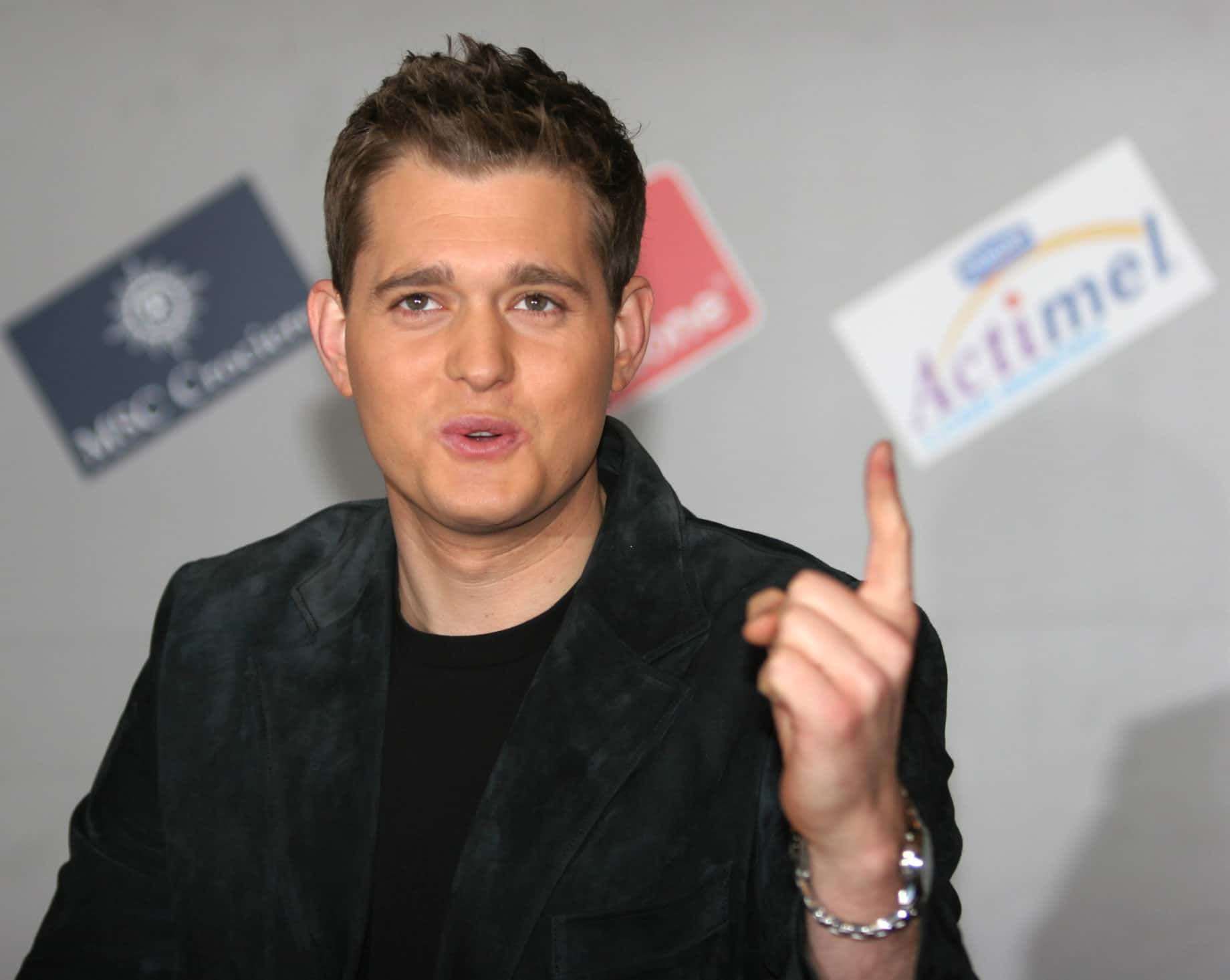 Michael Bublé facts