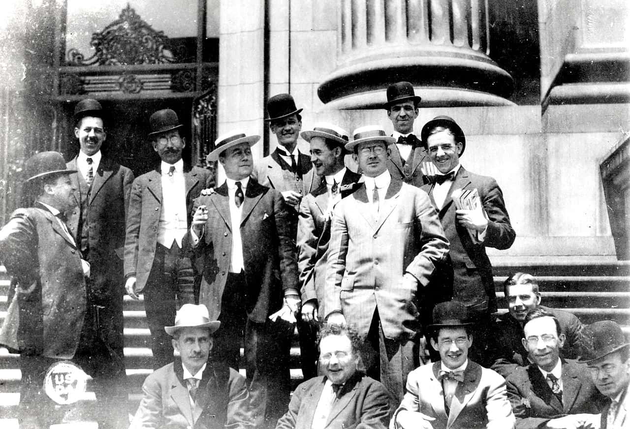 Dangerous Crooks And Charlatans Facts