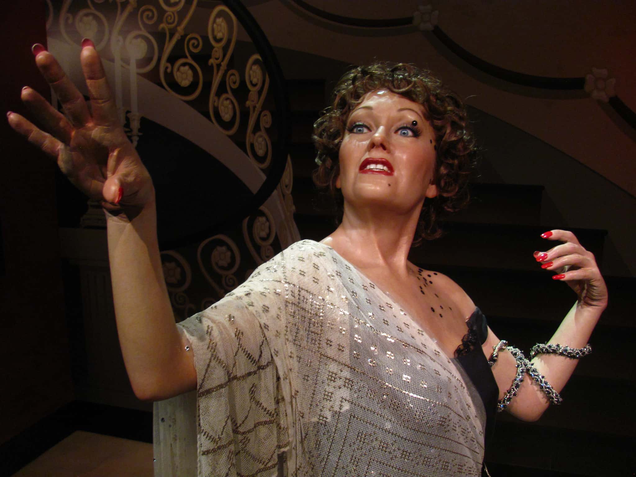 Gloria Swanson facts