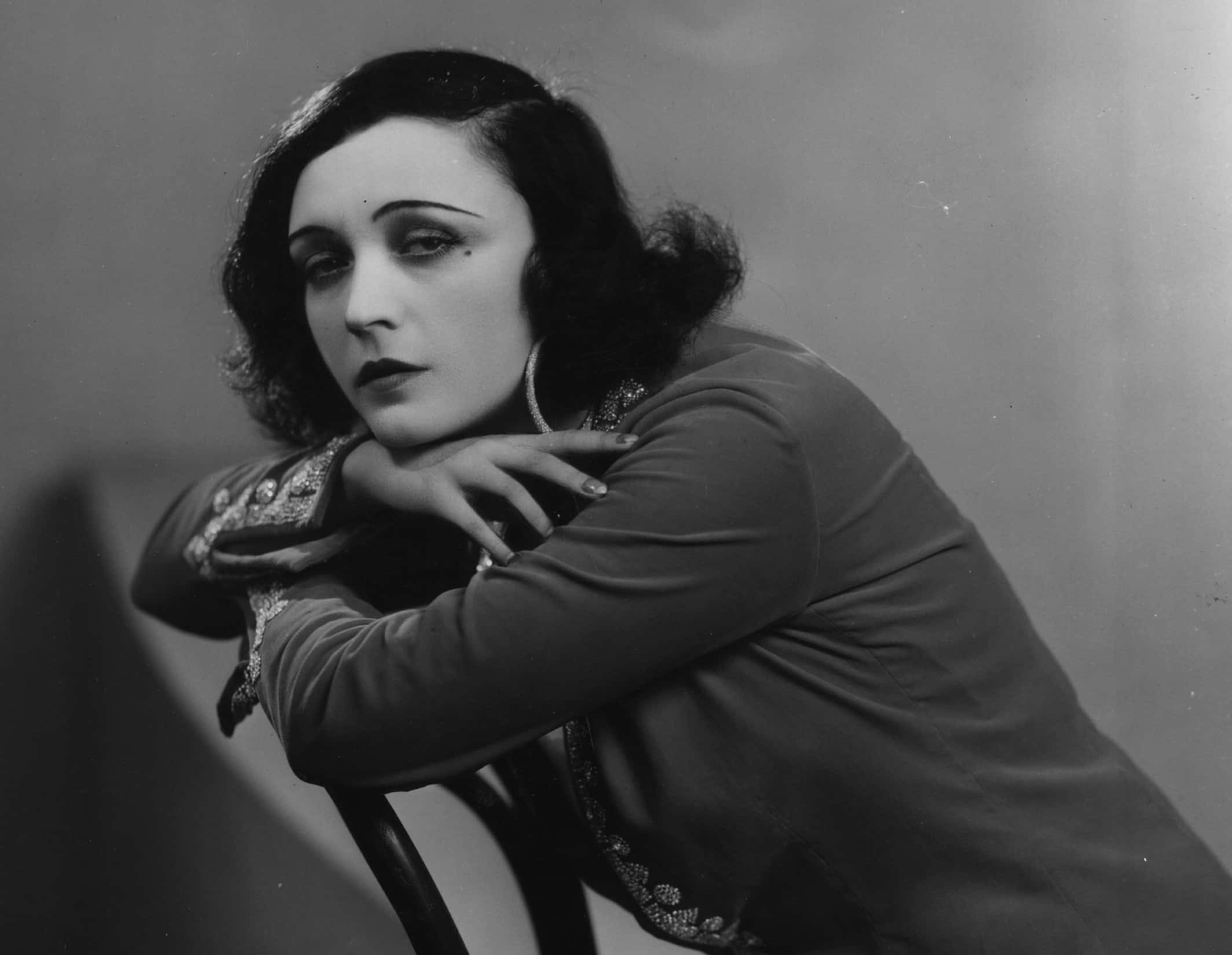 Pola Negri Facts
