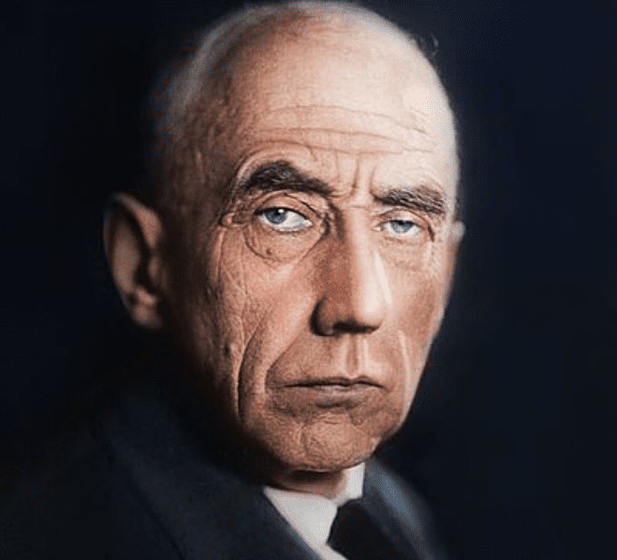 Roald Amundsen Facts