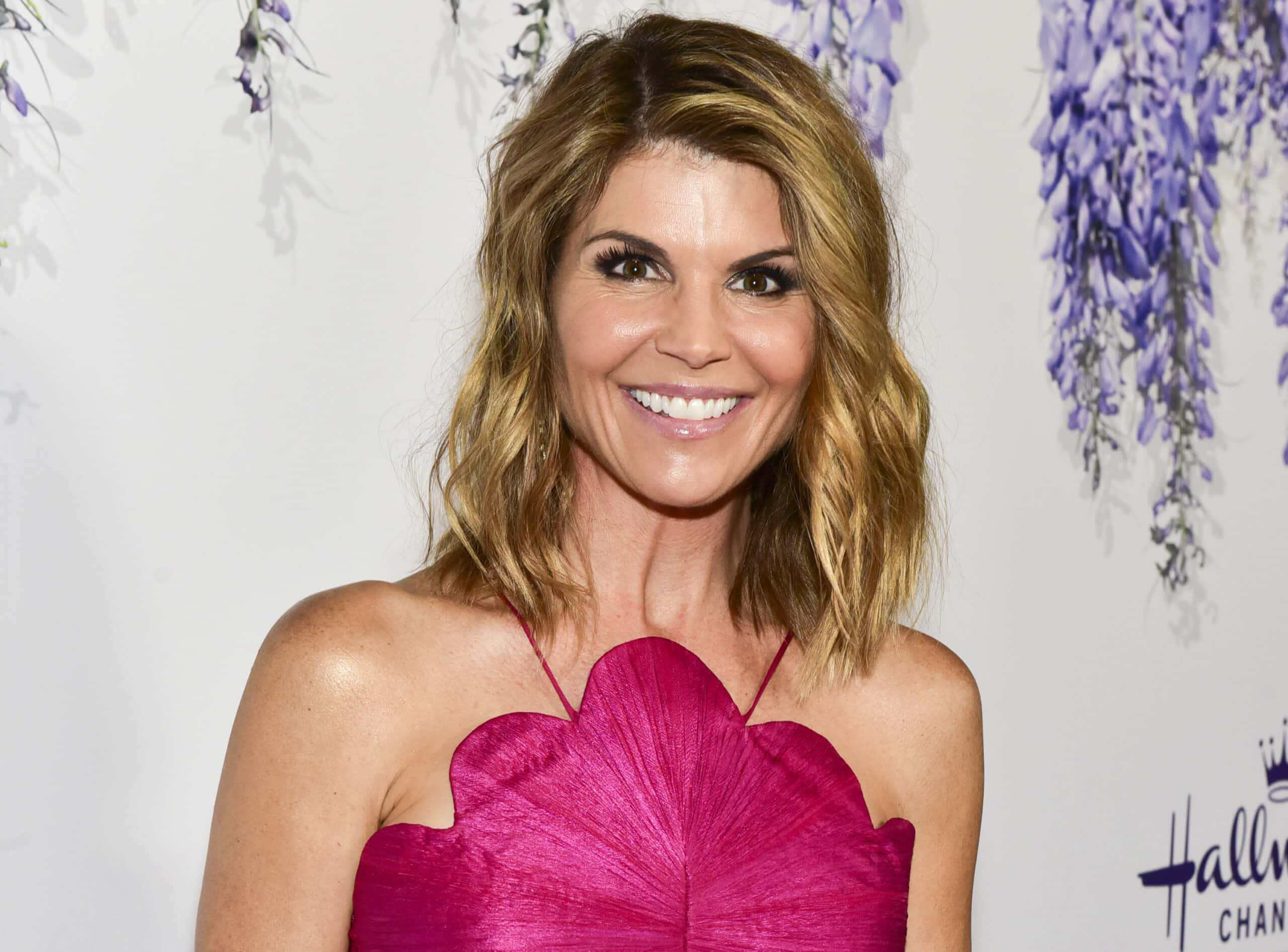 Lori Loughlin facts