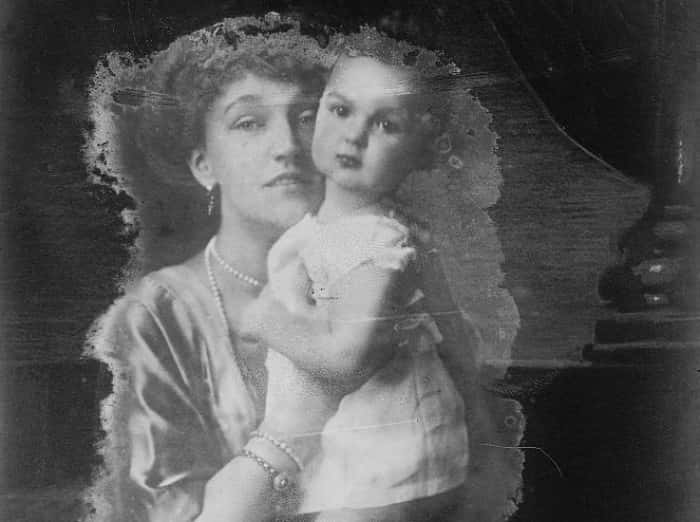 Elisabeth Marie Facts