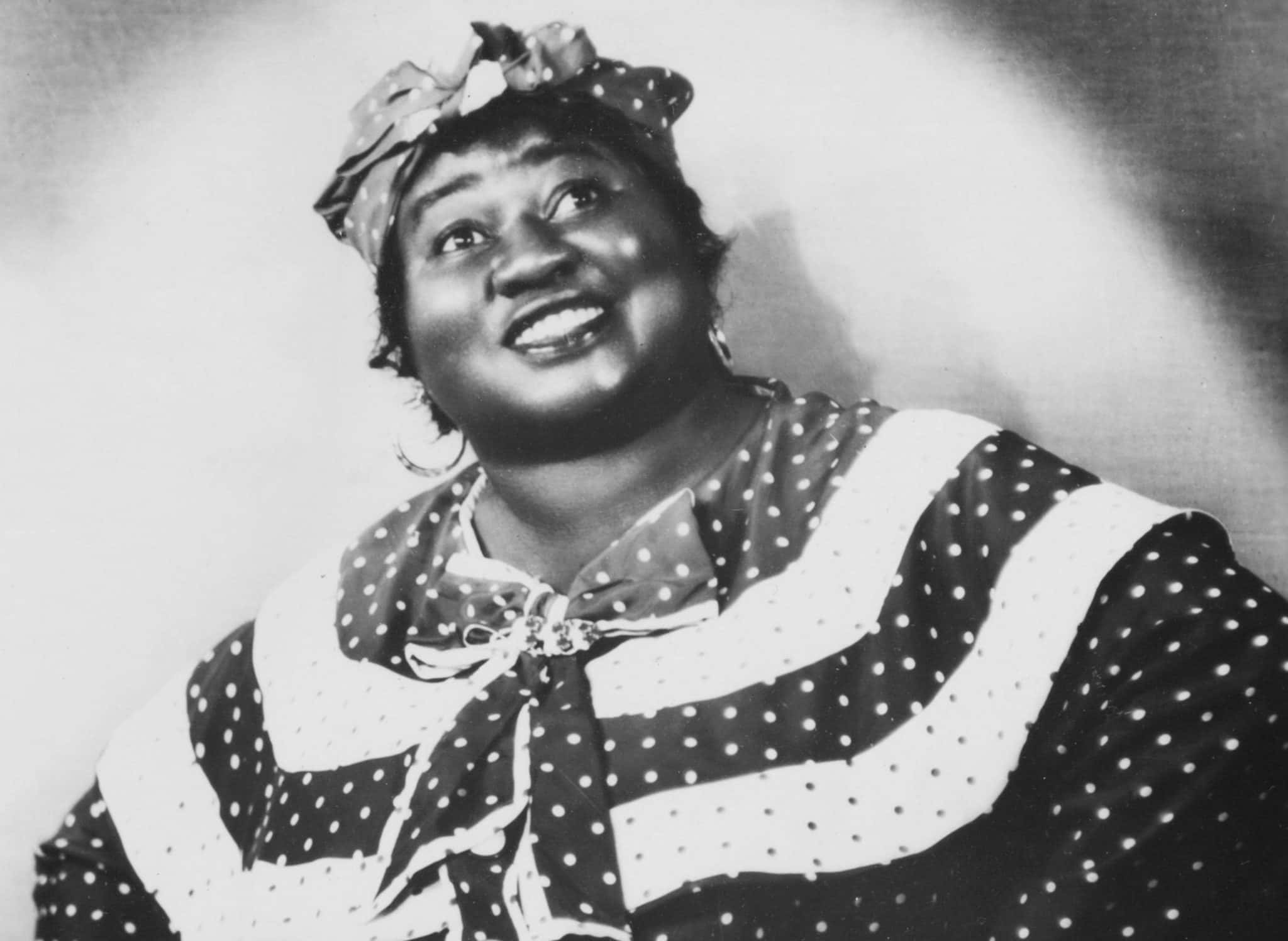 Trailblazing Facts About Hattie McDaniel, The Hollywood Pioneer - Factinate