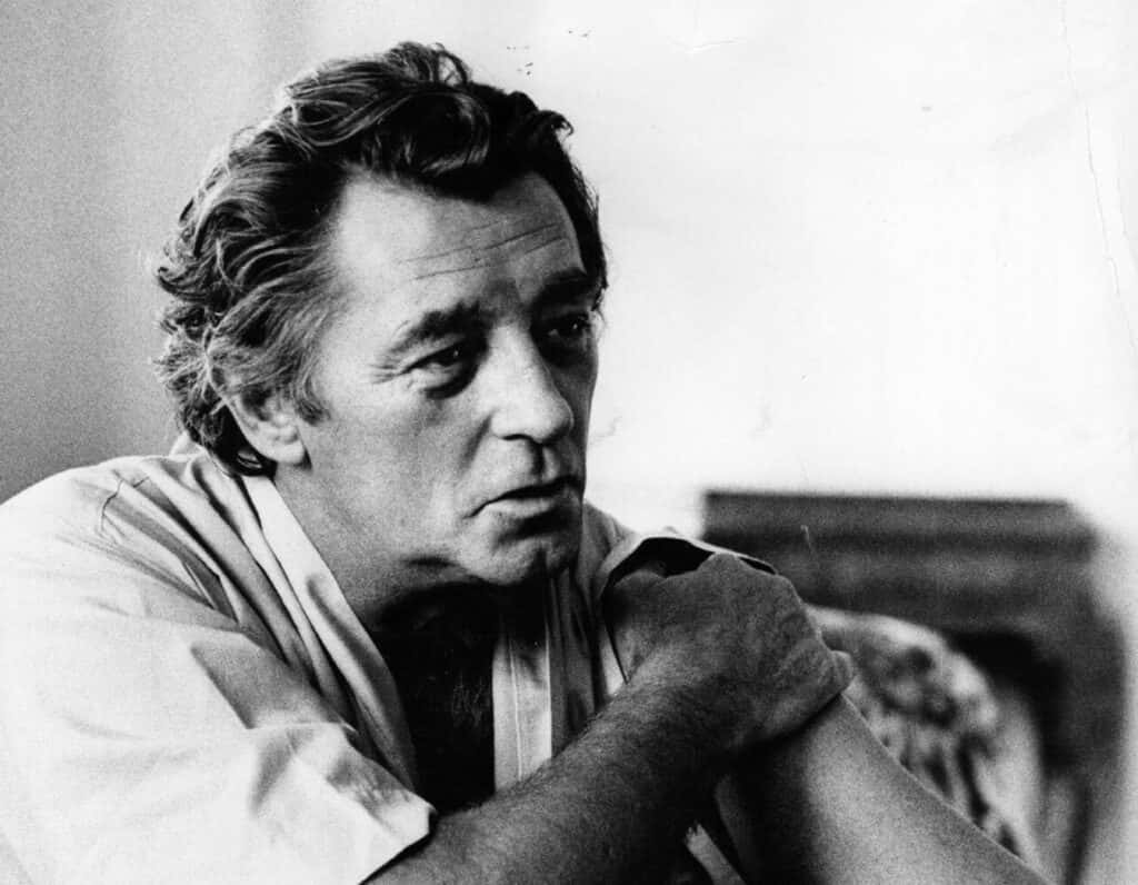 Rebellious Facts About Robert Mitchum, Hollywood&rsquo;s First Bad Boy